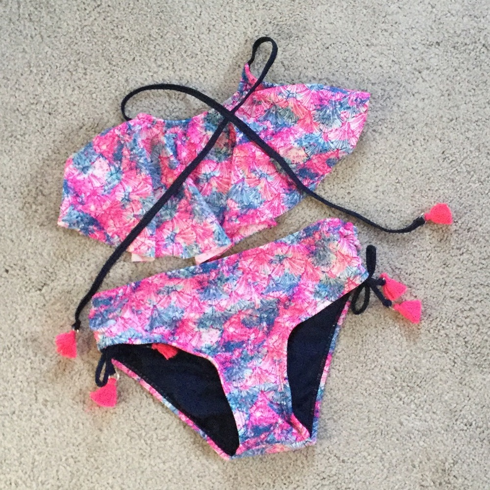 Bathing suits bundle - Picture 5 of 5